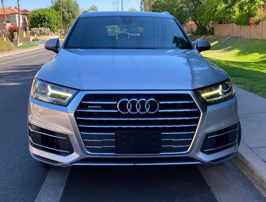 Audi Q7      2019