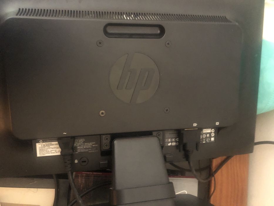 Monitor LCD HP usado