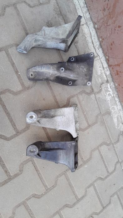 Łapa silnika lewa bmw e46 M52tu M54