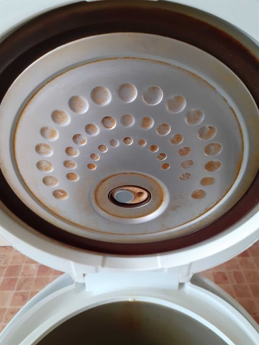 Мультиварка Philips hd 3039/40 (с бесплатной доставкой)