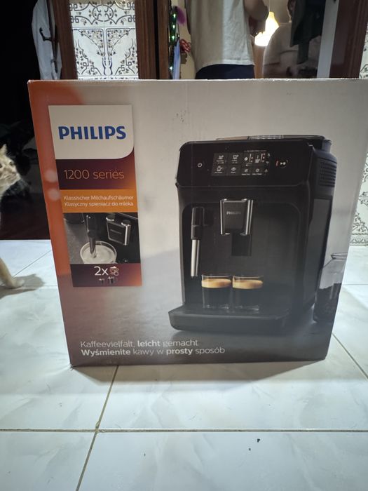 Máquina de café Philips a 300€ na worten