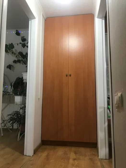 (13) Продам капітальний 2-поверховий будинок