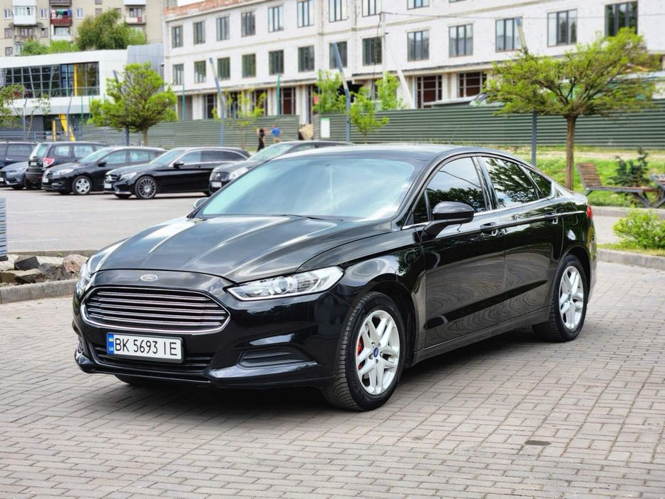 Ford Fusion 2016 рік 2,5 бензин