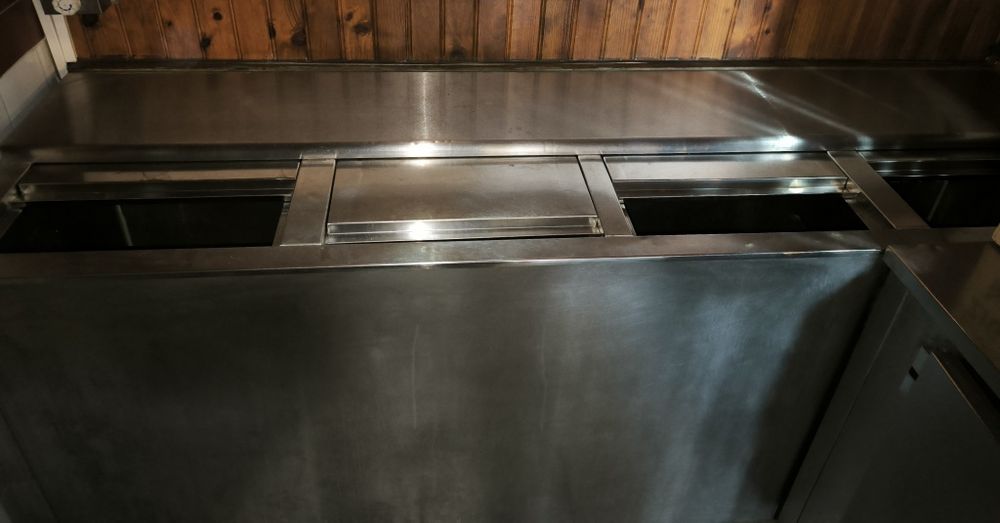 Bancada de bar em inox