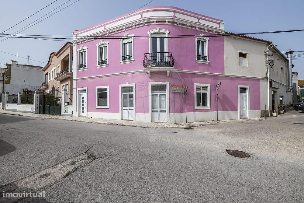 Apartamento T4 para venda — Valado dos Frades, Leiria