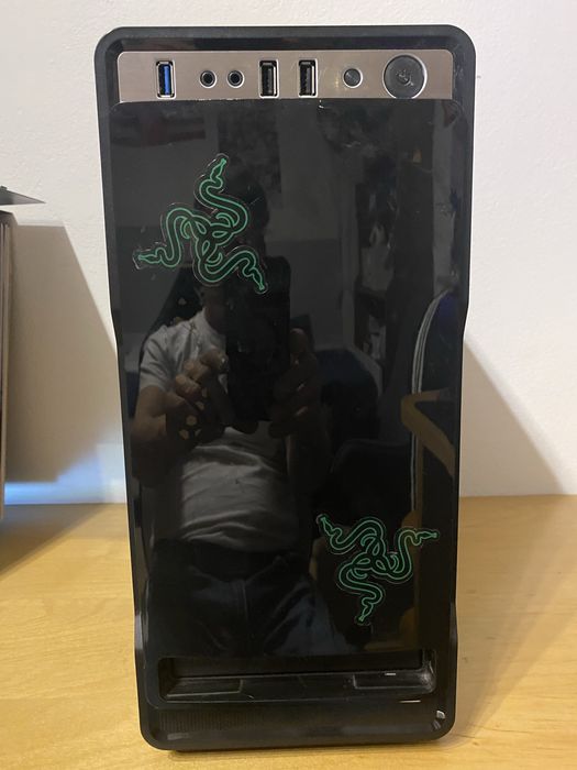 Komputer stacjonarny sprawny