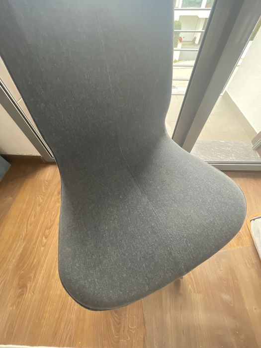 Cadeira ergonómica de ESCRITÓRIO IKEA como nova