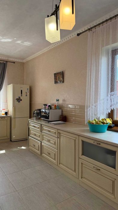 Продаж готового будинку з ремонтом