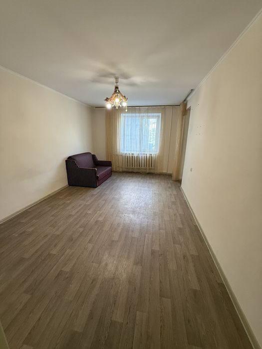 Продам квартиру в центрі міста