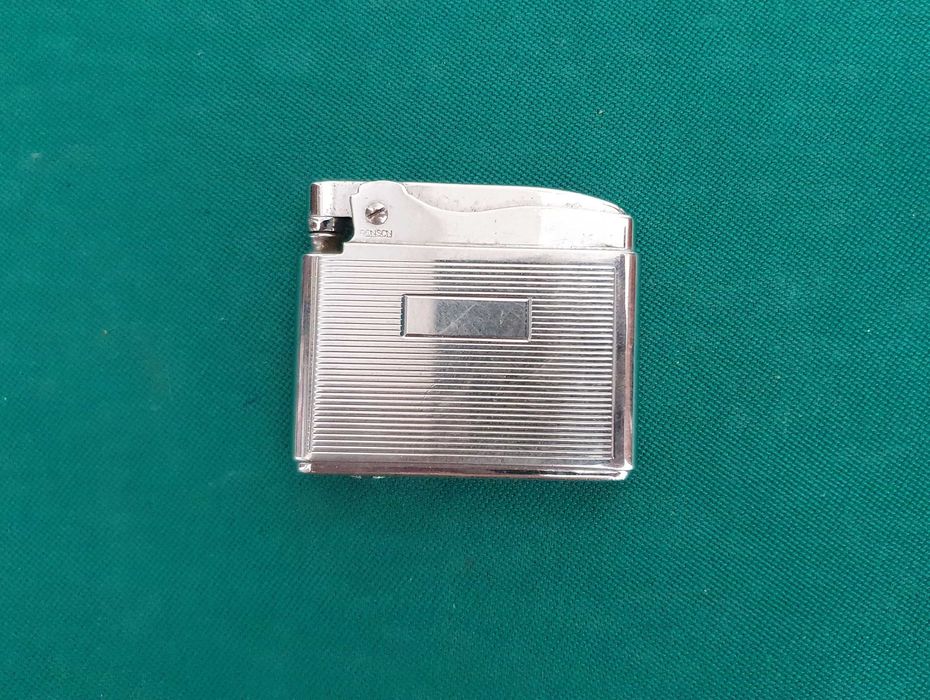 Isqueiro Ronson Adonis, a gasolina, Anos 50 - Made in England