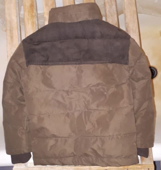 Недорого куртка зимняя на ребенка. Германия.