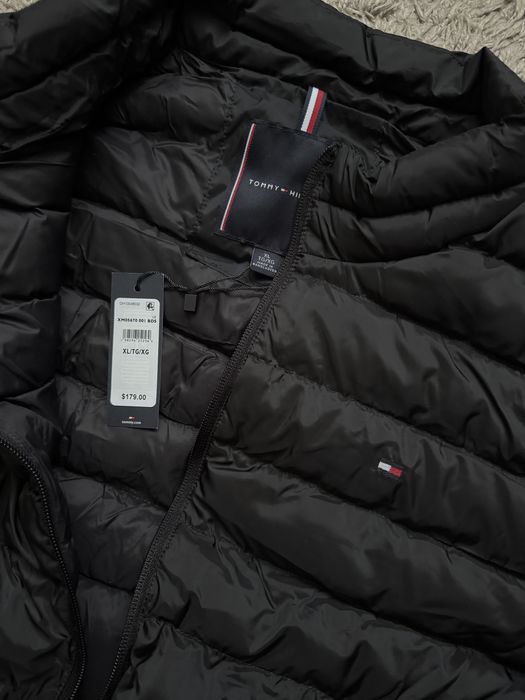 Новий чоловічий оригінальний мікропуховик Tommy Hilfiger розмір M L XL