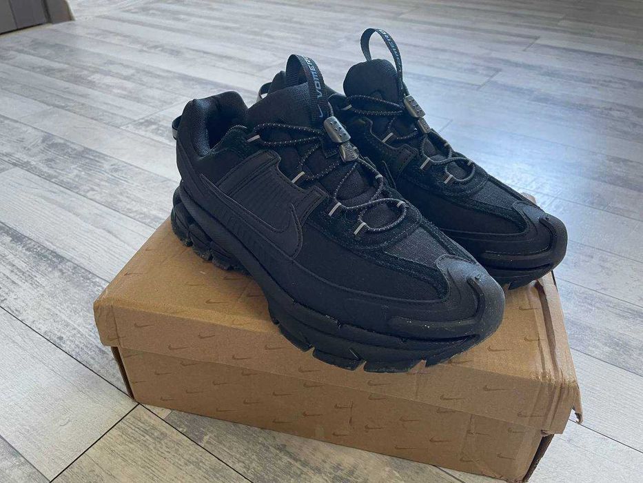 Кроссовки Nike Air Zoom Vomero Roam 43