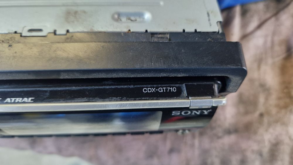 Магнитола sony з анімацією