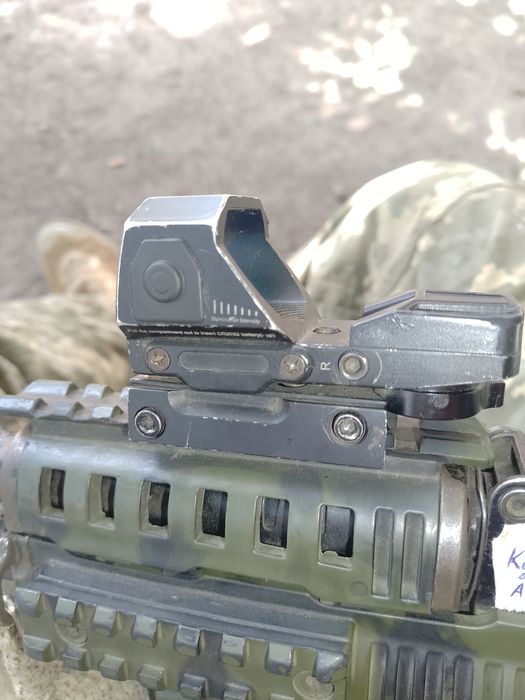Коліматор під планку пікатіні