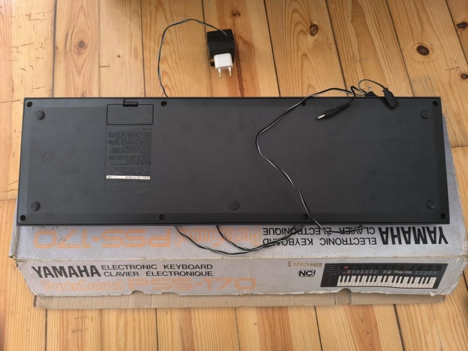 Teclado eletrônico Yamaha PSS 170