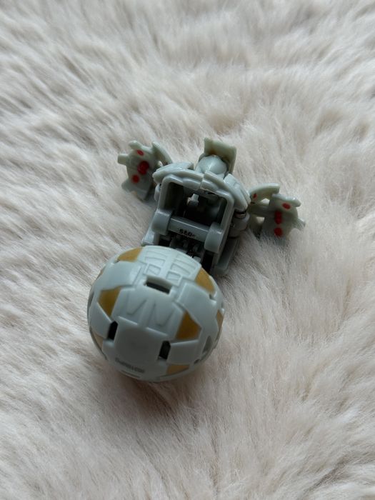 Bakugan Hanos Hynoid 550G
