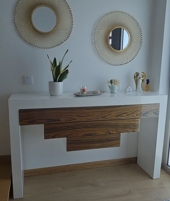 Móvel hall de entrada pau ferro e lacado branco alto brilho