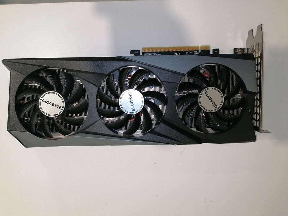 GeForce Rtx Gigabyte 3060ti 8gb gaming OC