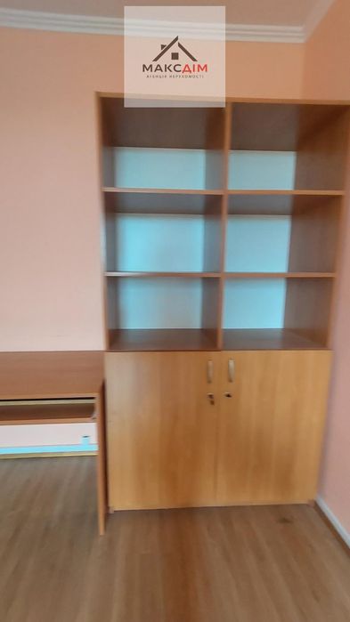 Здається 2к квартира