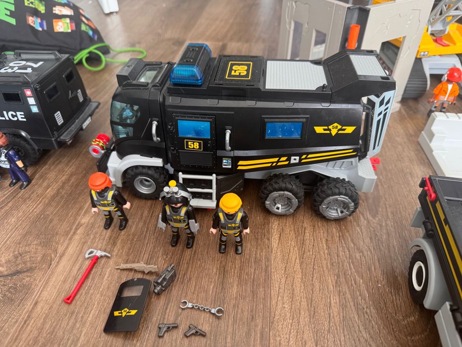 Playmobile zestaw swat z figurkami
