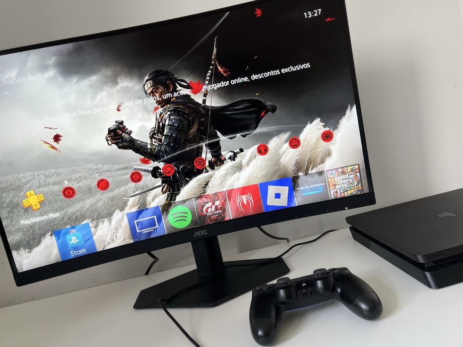 PS4 + comando original + 3 jogos