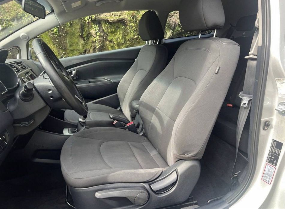 Kia Rio 1.1 CRDi 2012