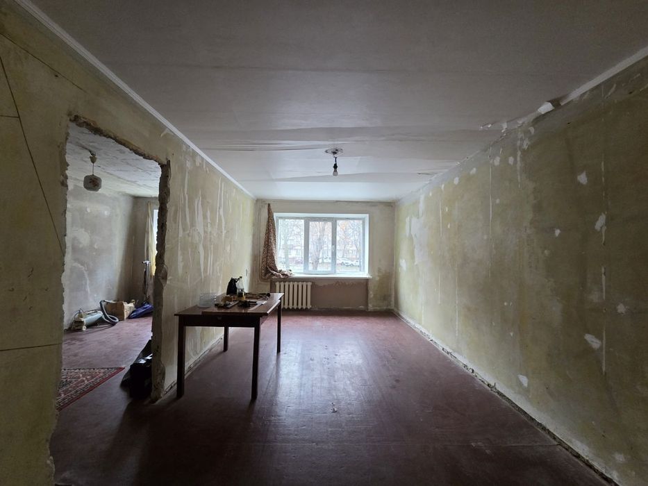 3к Продам ул.Суворова 15а ( Шепарда), Титова