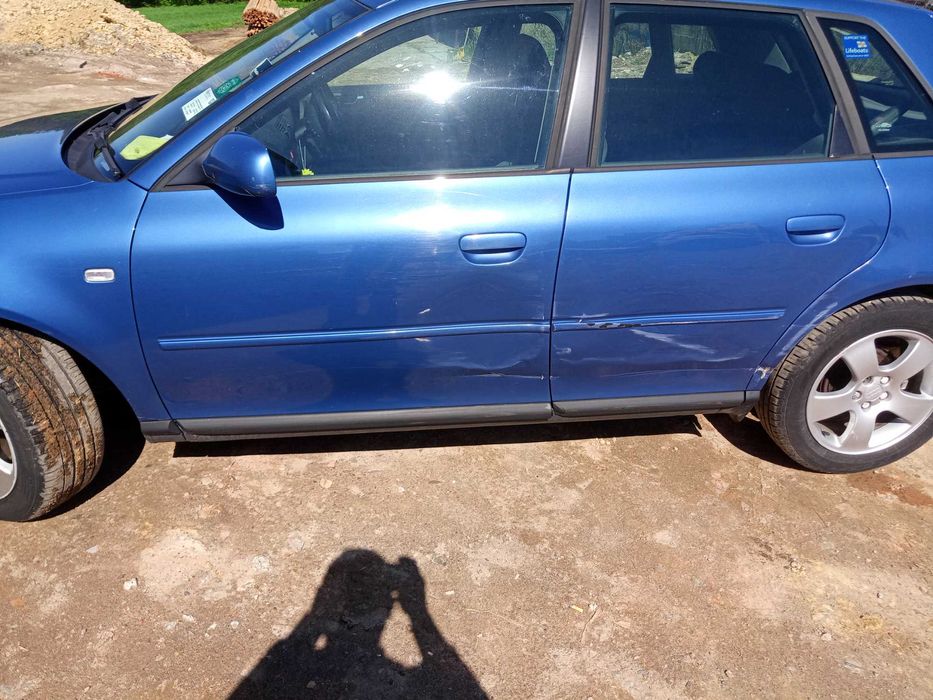 AUDI A3 8l niebieskie drzwi lz5w lift lewe 5d 5 d przód przednie