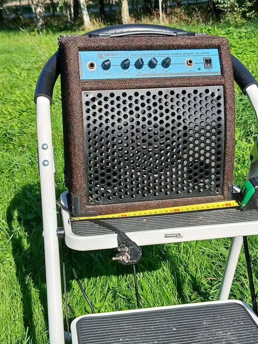 Wzmacniacz gitarowy basowy Mega Tone SL 20B