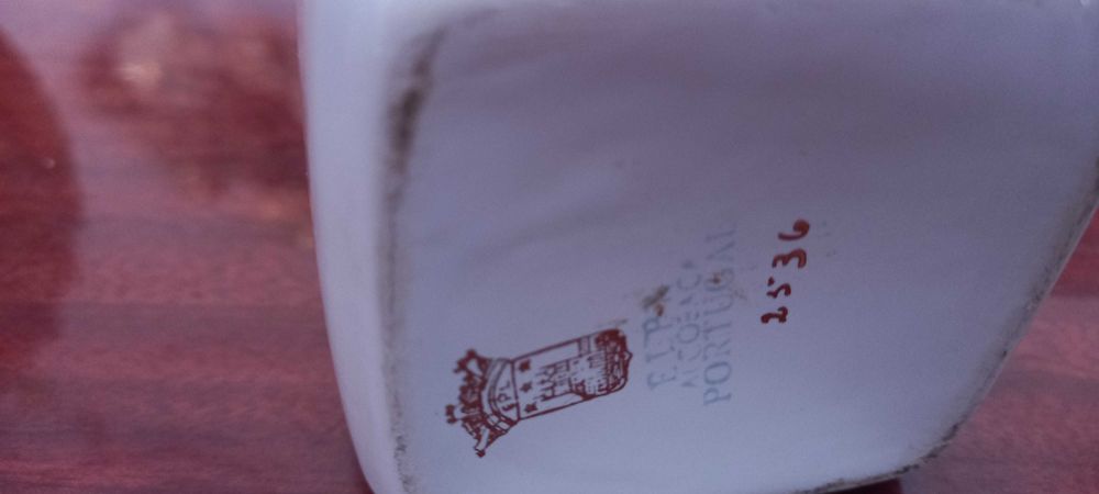 Garrafa ceramica vinted colecção alcobaca