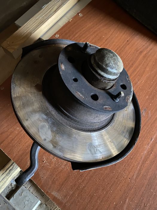 Поворотные кулаки ВАЗ 2101-2107 классика цена за ПАРУ