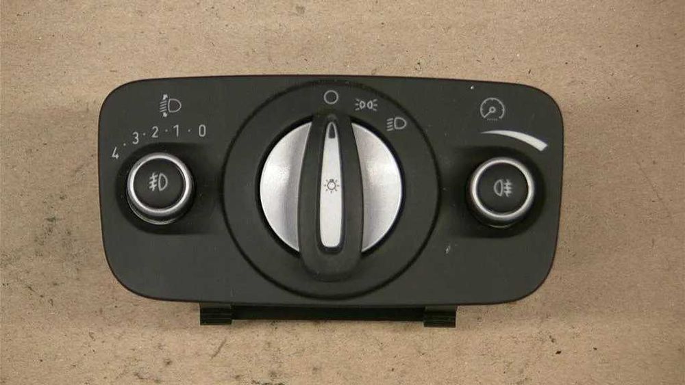 Interruptor luzes Ford usado