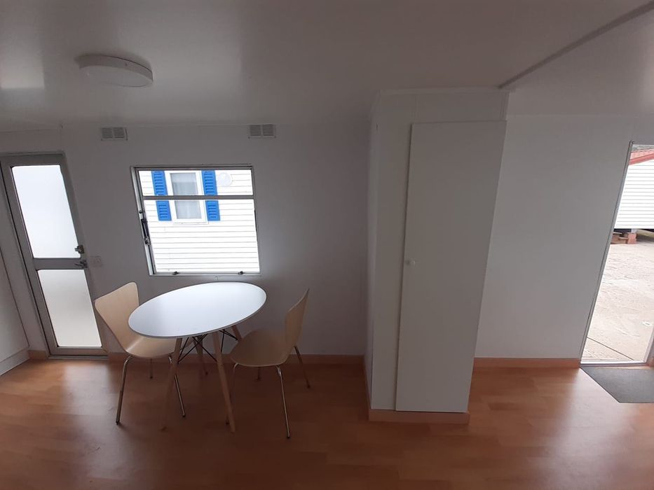 CASA MÓVEL PRÉ-FABRICADA BK DE 11X3 METROS NA GUIA.