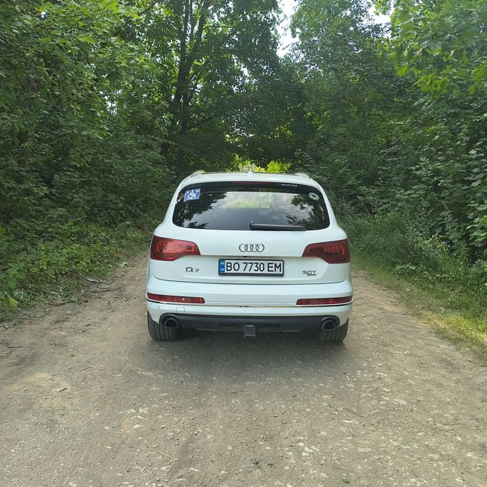 Audi Q7 2015 року