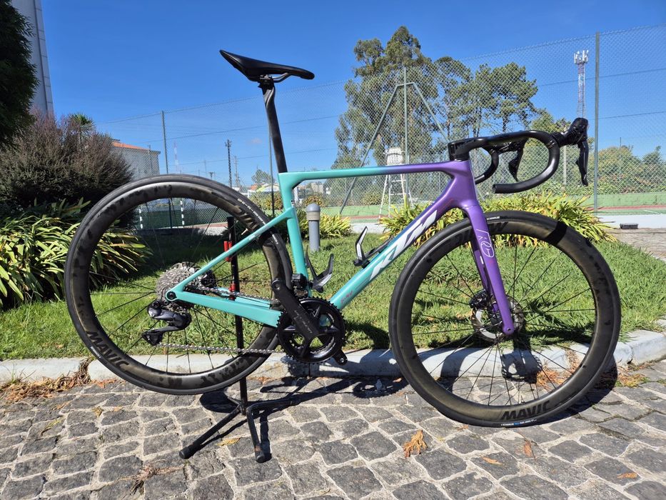 ktm Full di2 ultegra / Rodas carbono / Topo de gama