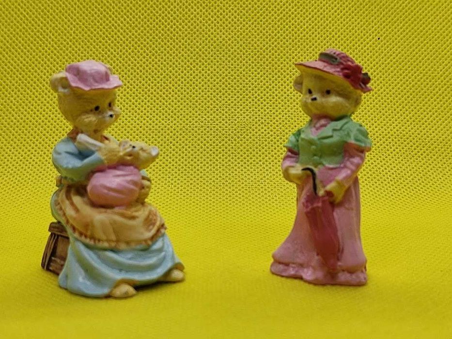 2 figuras em resina coleção 1991 JC Bears Miniature Dress Hat Umbrella