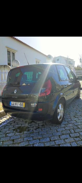Renault Scenic II 1.5 dCi 2009 com 158000 kms