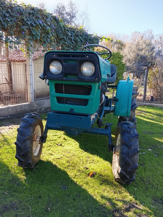 Trator em bom estado