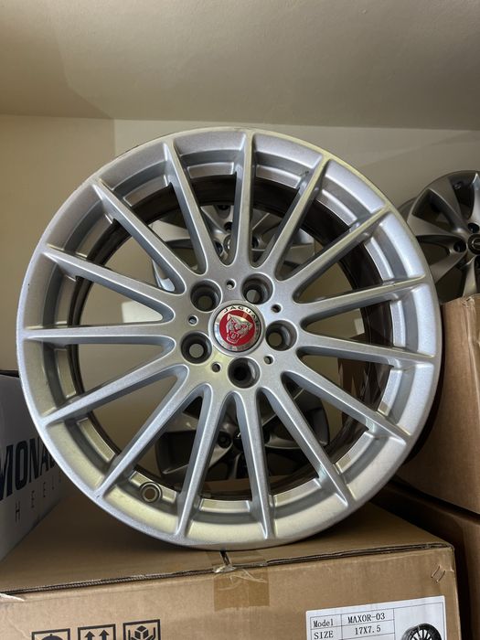 Jantes 18” 5x108 Originais Jaguar Estilo OZ superturismo Ford Volvo Transit Connect
