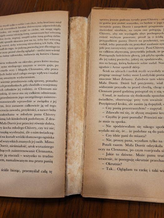 Karol Dickens "Mała Dorrit" tom 1 ubóstwo