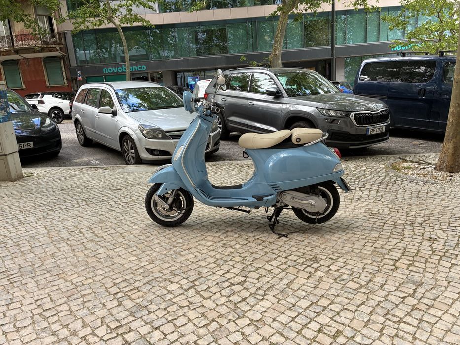 Vespa LXV 50 2 tempos com 17.000 km