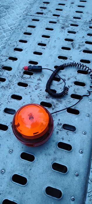 Kogut ostrzegawczy na magnes