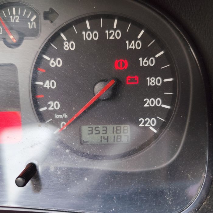 Carro golf IV TDI  preto