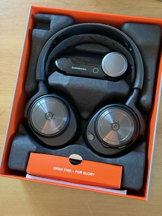 Arctis Nova Pro Wireless