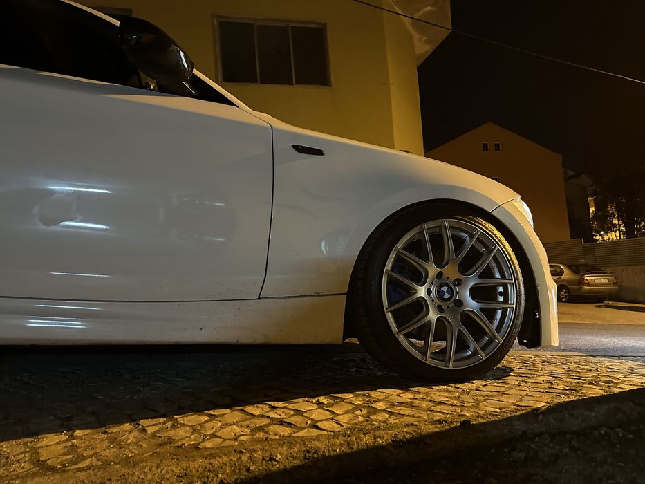 Vendo jantes 18 bmw novas.