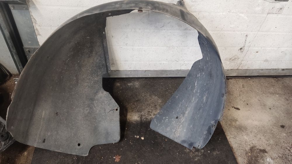 Nadkole przednie przód lewe Audi a4 b6