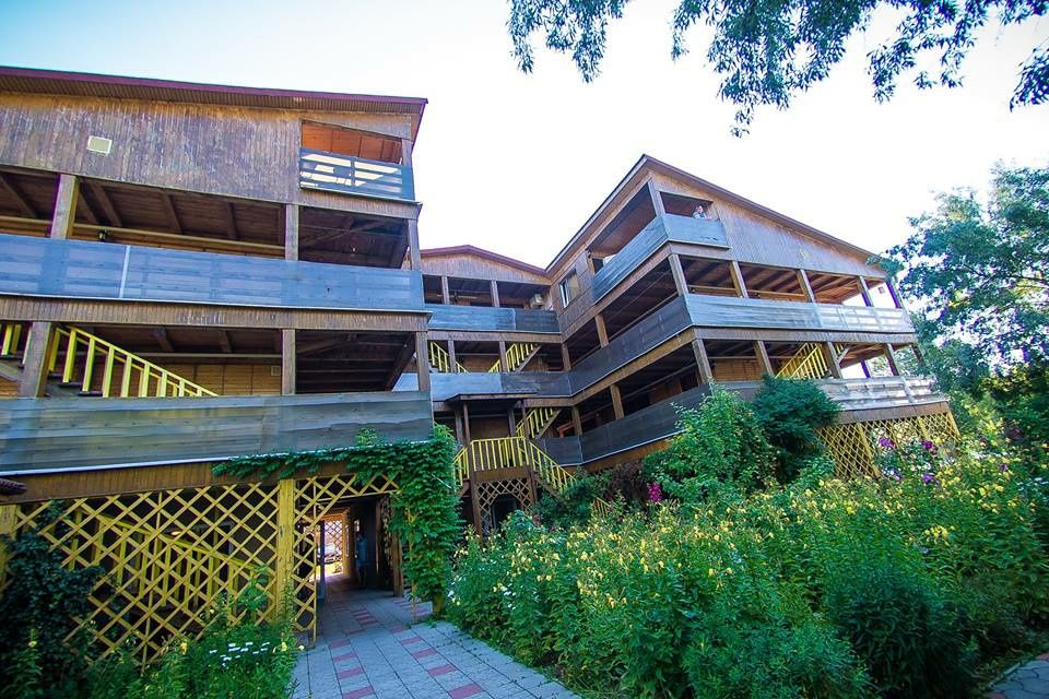 ‼️Продам базу отдыха в центре Затоки "Хуторок" 44 номера