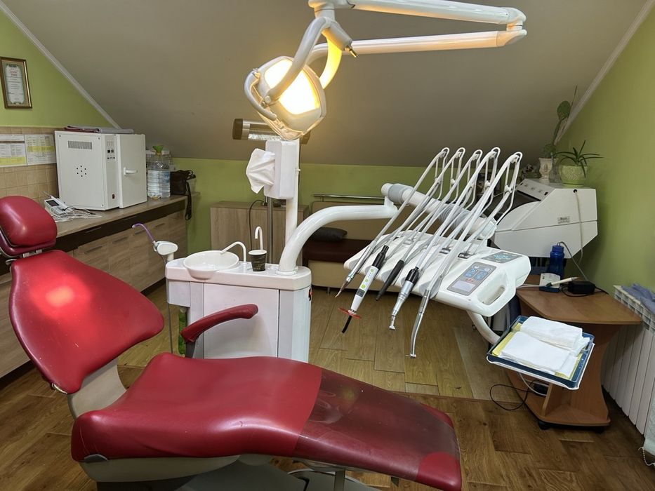 Стоматологічне крісло Technodent 19 italia стоматологія