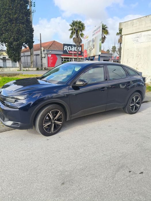 Citroën C4 1.2 PureTech Plus EAT8
